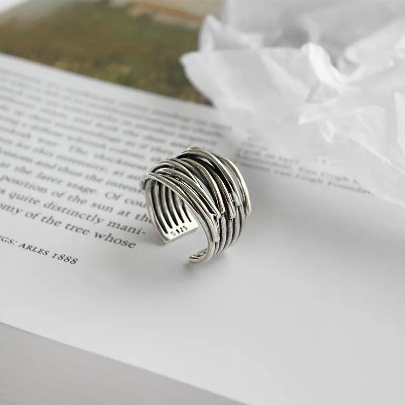 Anello in argento a strati regolabile
