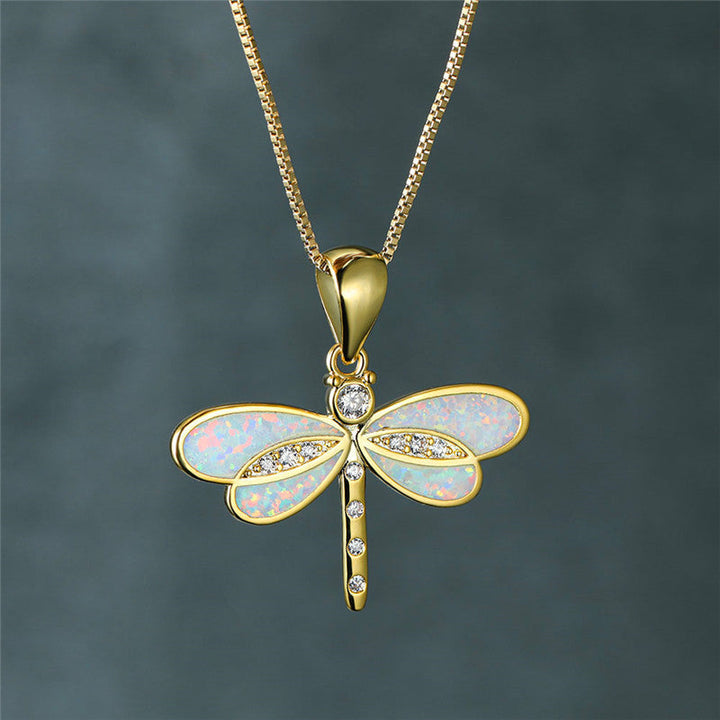 Collana in oro con opale e motivo a libellula