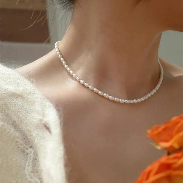 Elegante collana di perle