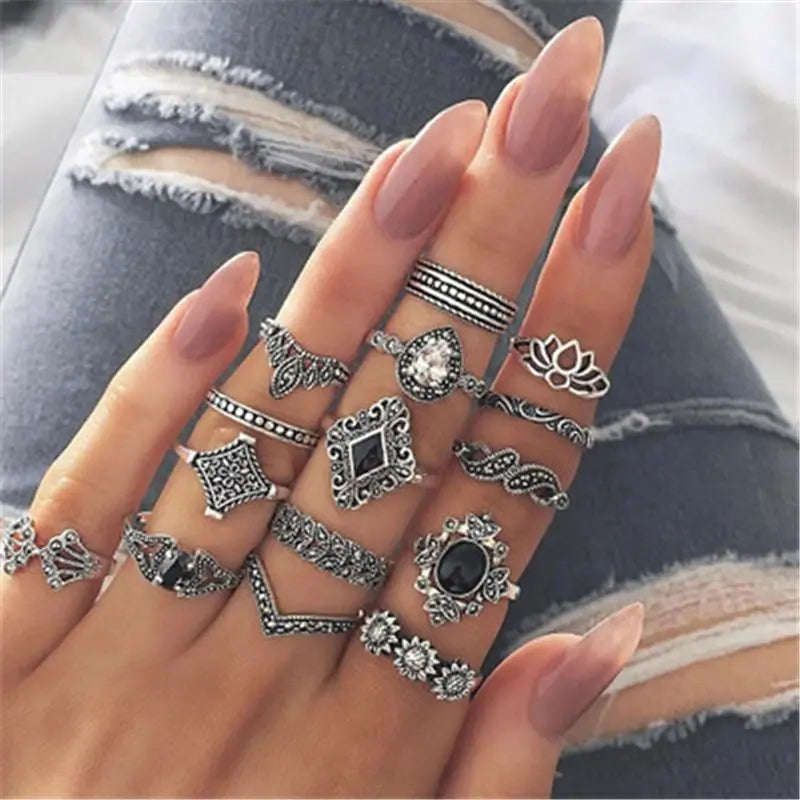 Set esclusivo da 8 a 12 anelli